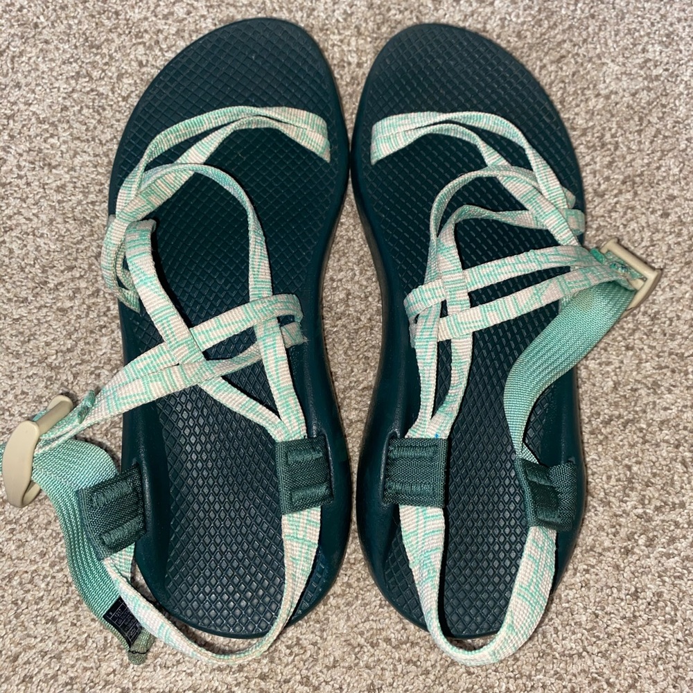 turquoise and white womens chacos